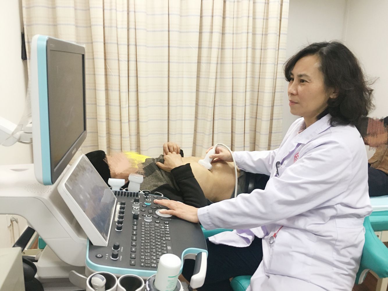 我院超声影像科开展特色诊疗项目超声特需检查