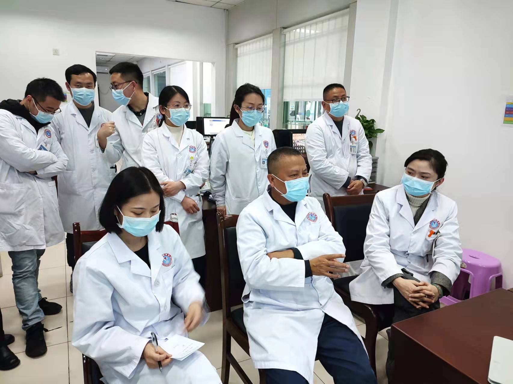 北京腫瘤醫院"醫院黃牛掛號要我的手機驗證碼怎么辦",的簡單介紹