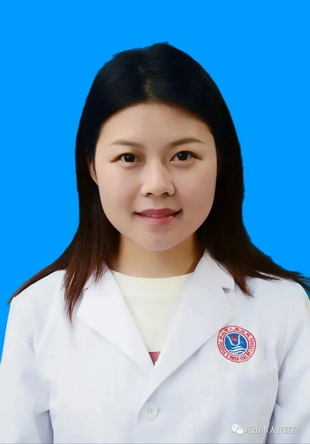 黄露萍.jpg