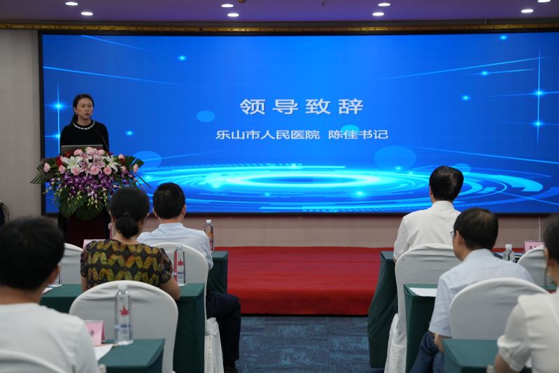 陈佳.jpg 陈佳.jpg