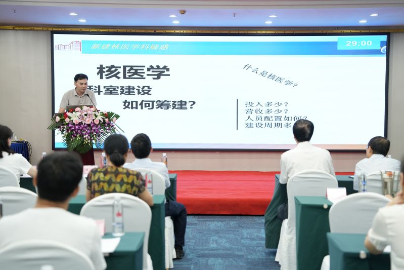 张伟.jpg 张伟.jpg