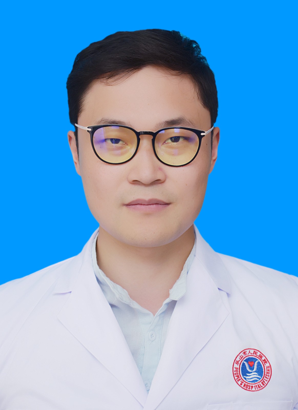 0149 马闻 党员 主治医师.JPG