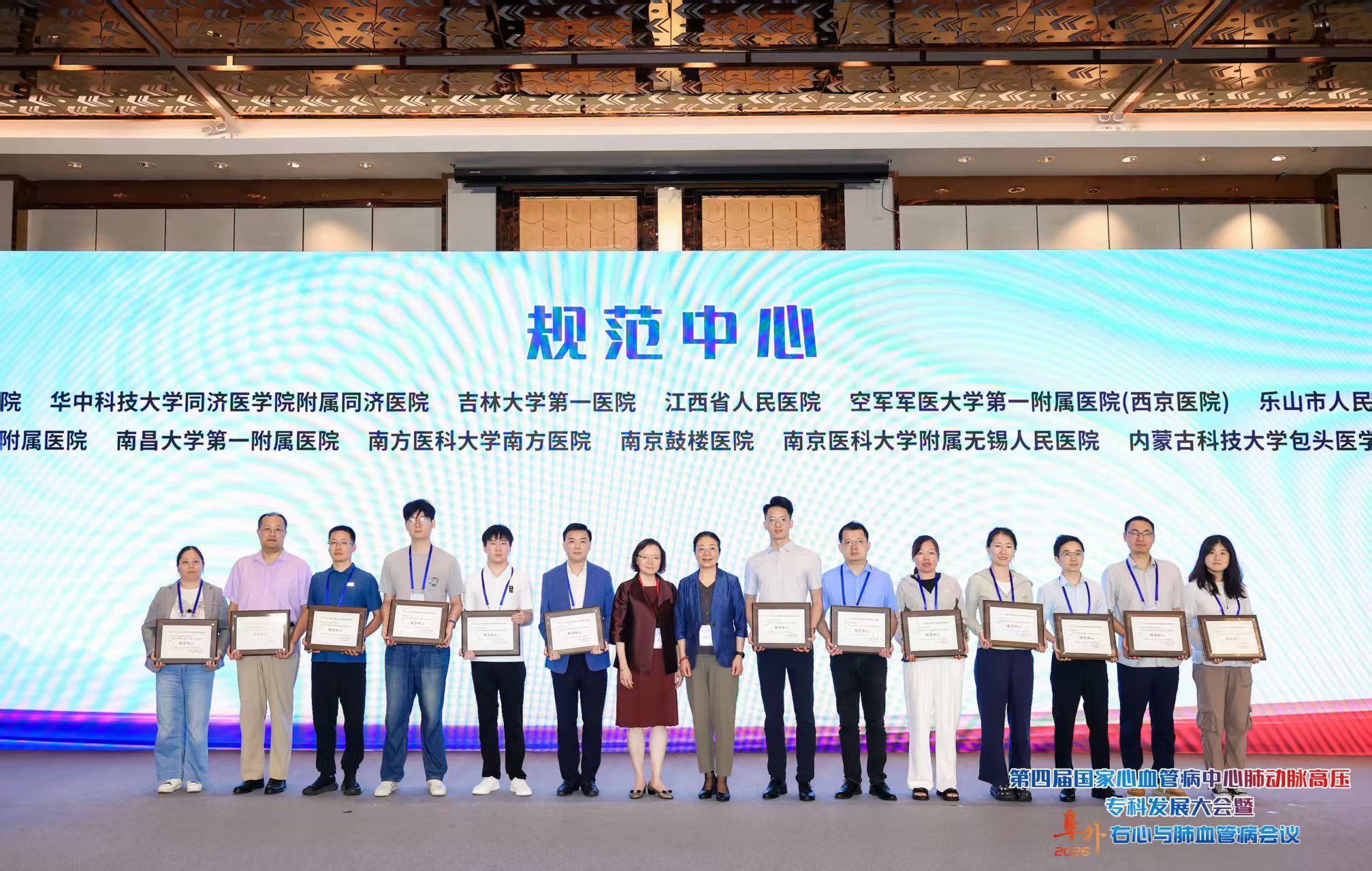 1b24feffb5719ef3fb6d40b66aee26a8.jpg 1b24feffb5719ef3fb6d40b66aee26a8.jpg