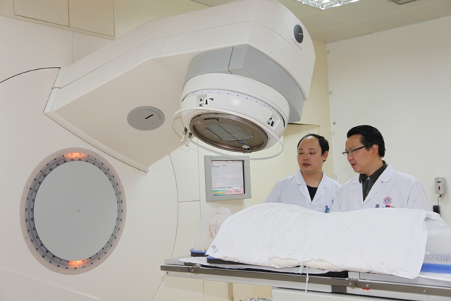 精确放疗:"定点定量"爆破癌细胞